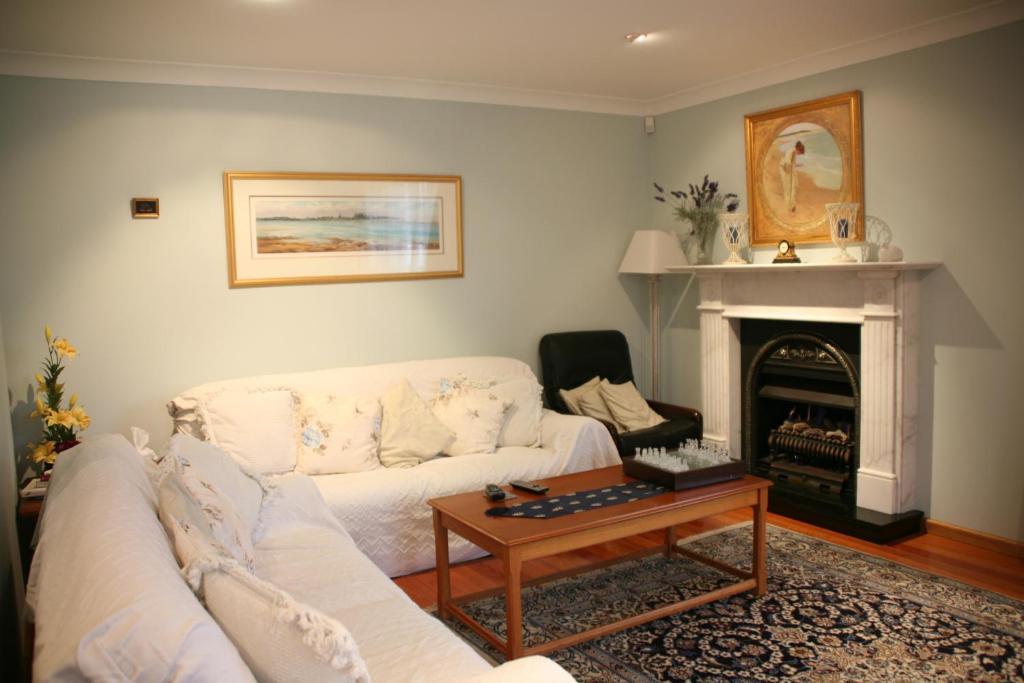 Lavender House Bed & Breakfast Entrance Exterior foto