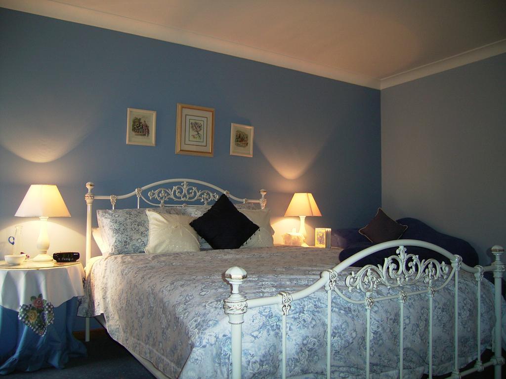 Lavender House Bed & Breakfast Entrance Exterior foto